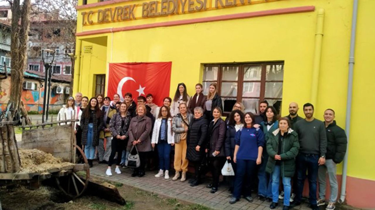 Yabancı ülke öğrencileri Devrek Kent Müzesini gezdi