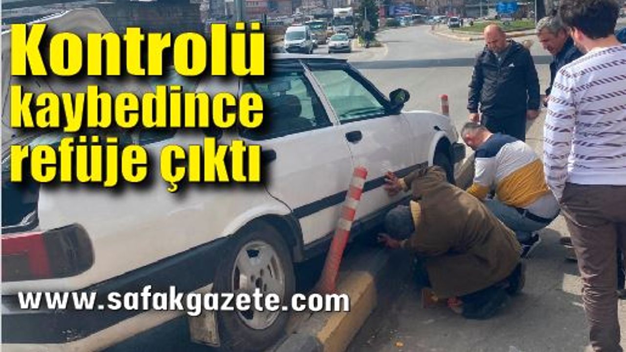 Zonguldak'ta kKontrolden çıkan otomobil refüje çıktı