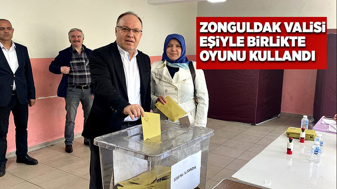 Zonguldak Valisi Mustafa Tutulmaz eşiyle birlikte oyunu kullandı