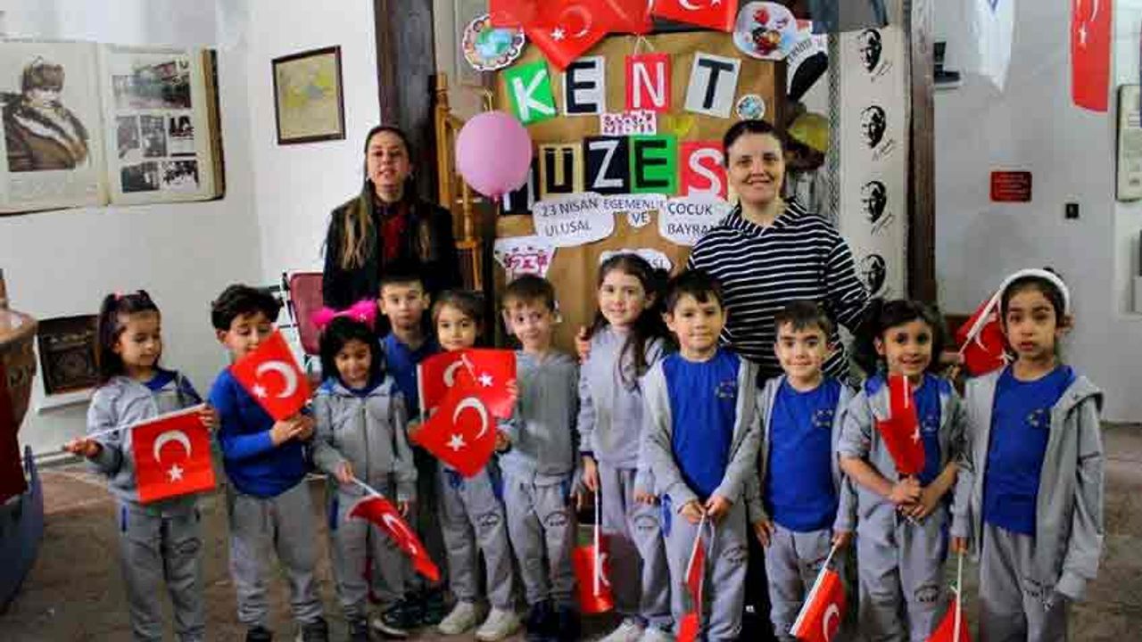 Çocuklar, Belediye Müzelerinde Eğlendi