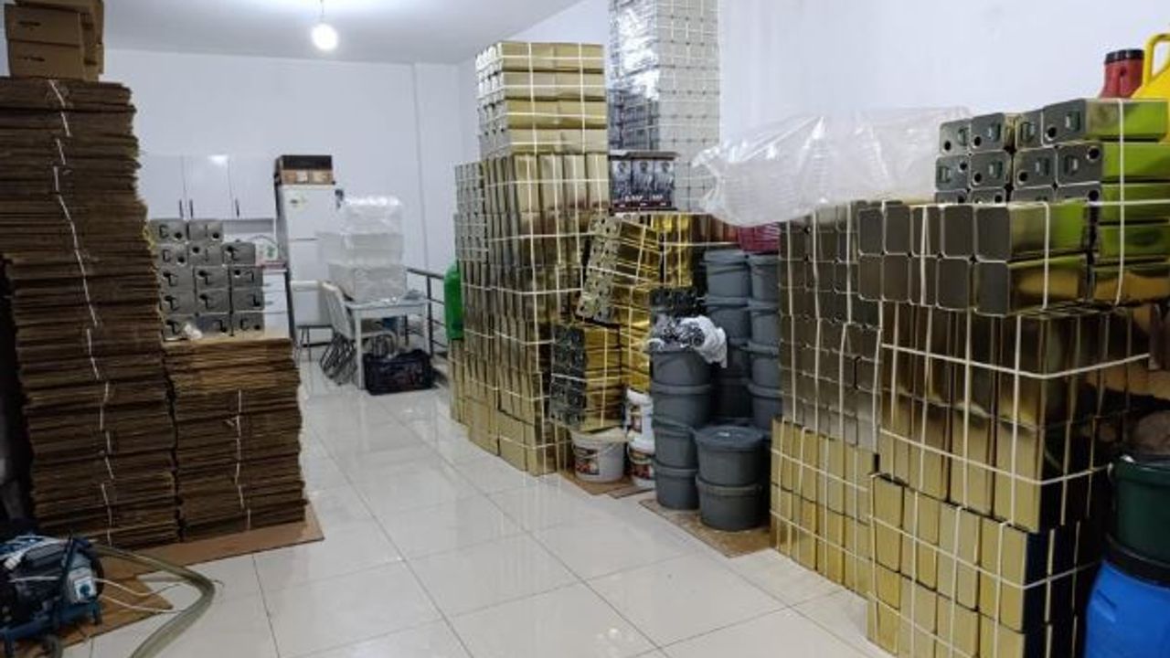 Taklit ve tağşiş 15 bin 365 litre zeytinyağı ele geçirildi