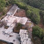 Kartalkaya’da 78 kişinin hayatını kaybettiği otelin sahibinin orman arazisine yaptığı kaçak yapı yıkıldı
