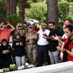 Şehit Başçavuş Ferhat Gedik mezarı başında anıldı