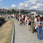 Yenikapı'da konser öncesi kilometrelerce insan ve araç kuyruğu oluştu