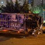 Makas atan minibüs zincirleme kazaya neden oldu: 1 ölü, 5 yaralı
