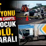 PTT kargo kamyonu otomobile arkadan çarptı