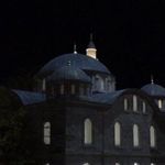 Depremde yıkılan Yeni Cami'nin ışıkları yıllar sonra yeniden yandı