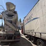 Kastamonu’da tır yangınına beton mikseri yetişti