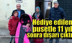 Hediye edilen pusetle 11 yıl sonra dışarı çıktı