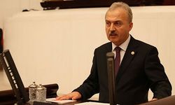 "Mutlu yarınlara gençlerimizle birlikte yürüyoruz"