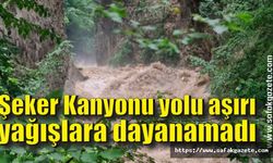Kanyondaki suyun debisi yükseldi, yol çöktü