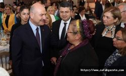 Devrekli kadın muhtarlardan Bakan Soylu ve Vali Kürşat’a Devrek Bastonu