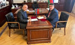 Azerbaycan'da ilk imzalar atıldı