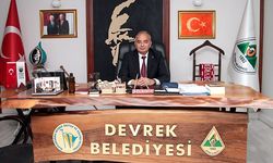 "Yüzyılın liderini saygıyla anıyorum"