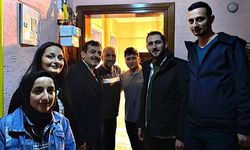 AK Parti İl Gençlik Kolları 65 gencin doğum gününü kutladı