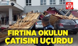 Öğrenciler dersteyken okulun çatısı uçtu!