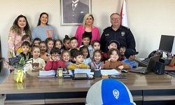 Özgülina Kreş ailesi Kozlu İlçe Emniyet’in Polis bayramını kutladı