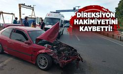 Zonguldak'ta trafik kazası; Direksiyon kontrolünü kaybetti ve refüje çarparak savruldu