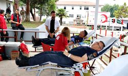 ‘Vatandaş Jandarma Kızılay El Ele’ kan bağışı kampanyası