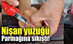 Nişan yüzüğü parmağına sıkıştı!