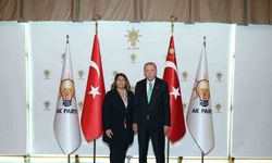 AK Parti Aydın İl Kadın Kolları’nın yeni başkanı Ebru Alp Kayır oldu