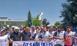 Öz Sağlık İş Sendikası Diyarbakır Şube Başkanı Aküzüm, sağlıkçılara bıçaklı saldırıyı kınadı
