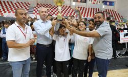 Ağrı’da Türkiye Halk Oyunları Federasyonu Grup Yarışması heyecanı