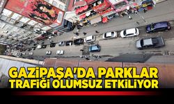 Yıkım öncesi korkutan manzara! Gazipaşa'da parklar trafiği etkiliyor!