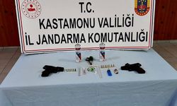 Jandarmanın büyük darbesi: Kastamonu'da uyuşturucu operasyonunda 3 kişi gözaltında!