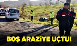 Yoldan çıktı, boş araziye uçtu!