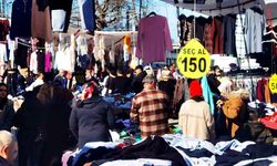 Zonguldak’ta soğuksu semtine kurulan giysi pazarı yoğun ilgi gördü