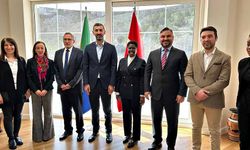 Nejdet Tıskaoğlu,  Güney Afrika Büyükelçisini ziyaret etti
