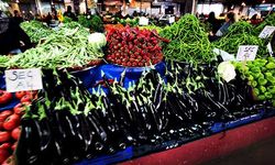Halk pazarına yoğun ilgi; İşte sebze ve meyve fiyatları