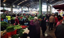 Halk pazarına yoğun ilgi  soğanda yükseliş sürüyor