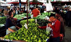 Halk pazarında yüzler gülüyor