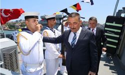 Vali Hacıbektaşoğlu TCG Kilimli gemisini ziyaret etti