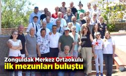 Zonguldak Merkez Ortaokulu ilk mezunları buluştu