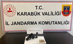 Ruhsatsız tabanca ile yakalanan 3 kişi serbest kaldı