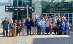 Zonguldak Bülent Ecevit Üniversitesinde Türk Edebiyatı söyleşisi yapıldı