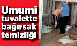 Umumi tuvalette bağırsak temizliği