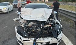 Hurdaya dönen otomobilden burnu bile kanamadan çıktı