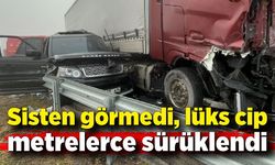 Sisten görmedi, lüks cip metrelerce sürüklendi: 3 yaralı