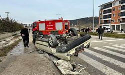 Kastamonu'da araç takla attı: 2 yaralı