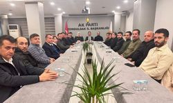 AK Parti Merkez İlçe Sezer Köroğlu başkanlığında toplandı