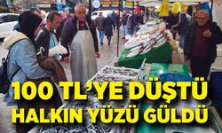 Hamsi düştü vatandaşın yüzü güldü