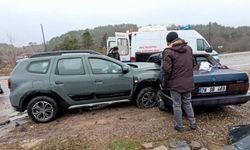 Tiyatro gösterisi için Kastamonu’ya gelen ekip kaza geçirdi