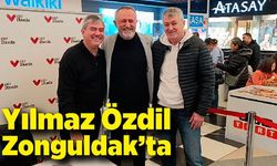 Yılmaz Özdil Zonguldak’ta: İmza gününe büyük ilgi