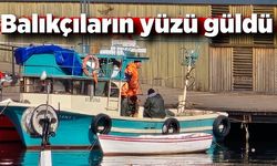 Balıkçıların yüzü güldü