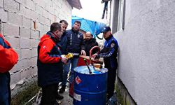 Kimyasal dolu balonlara ve varillere el konuldu