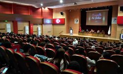 KBÜ'de "Sağlık Bakım Hizmetlerinin Yönetimi" söyleşisi düzenlendi